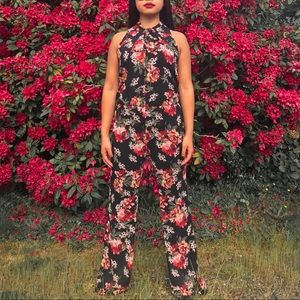 TIE NECK FLORAL JUMPSUIT